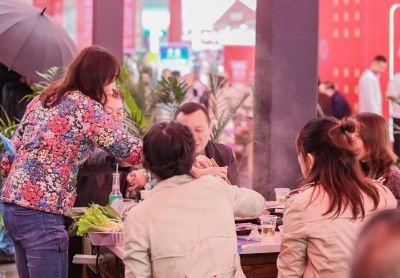 盤錦開火鍋加盟店，如何在起步時領(lǐng)先一步？
