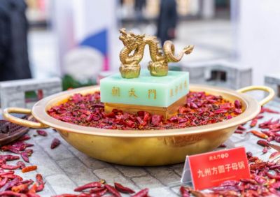 合作市開火鍋加盟店，如何讓人熱情消費(fèi)？