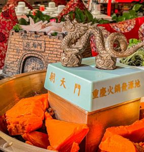 排隊(duì)也要吃的非遺火鍋，全球已經(jīng)累計(jì)開店1000+