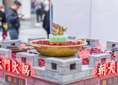 小型火鍋連鎖加盟店對開店面積有何要求？