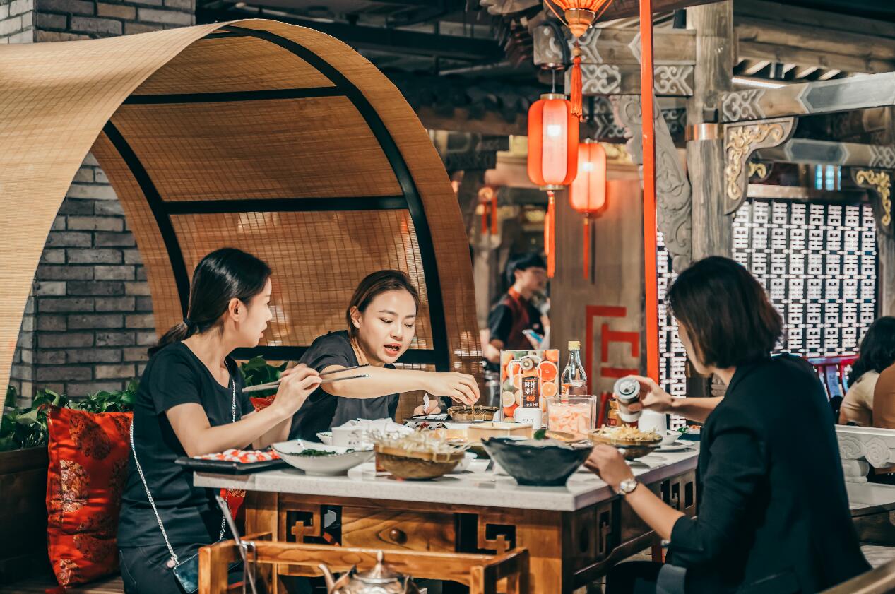 “偽國潮”爛大街，餐飲國潮風(fēng)還能吹多久？