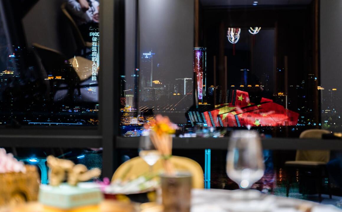天氣轉(zhuǎn)涼，秋季吃火鍋?zhàn)⒁膺@幾點(diǎn)！