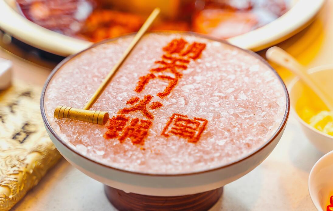 餐飲廣告語的藝術！它能讓你的餐飲店客流翻倍